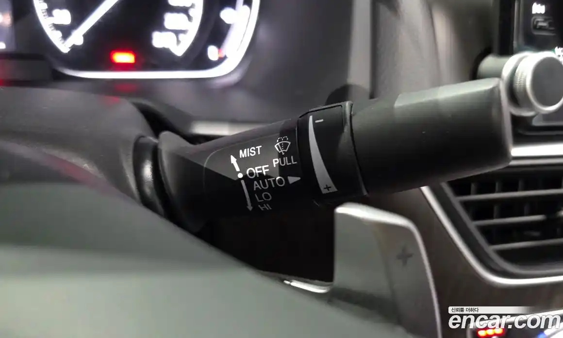 Honda Accord 2019 1.5 автомат (гидро), фото 19