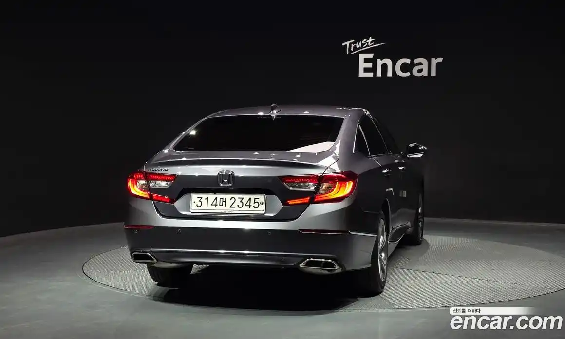 Honda Accord 2019 1.5 автомат (гидро), фото 4