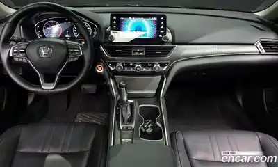 Honda Accord 2019 1.5 автомат (гидро), миниатюра 7