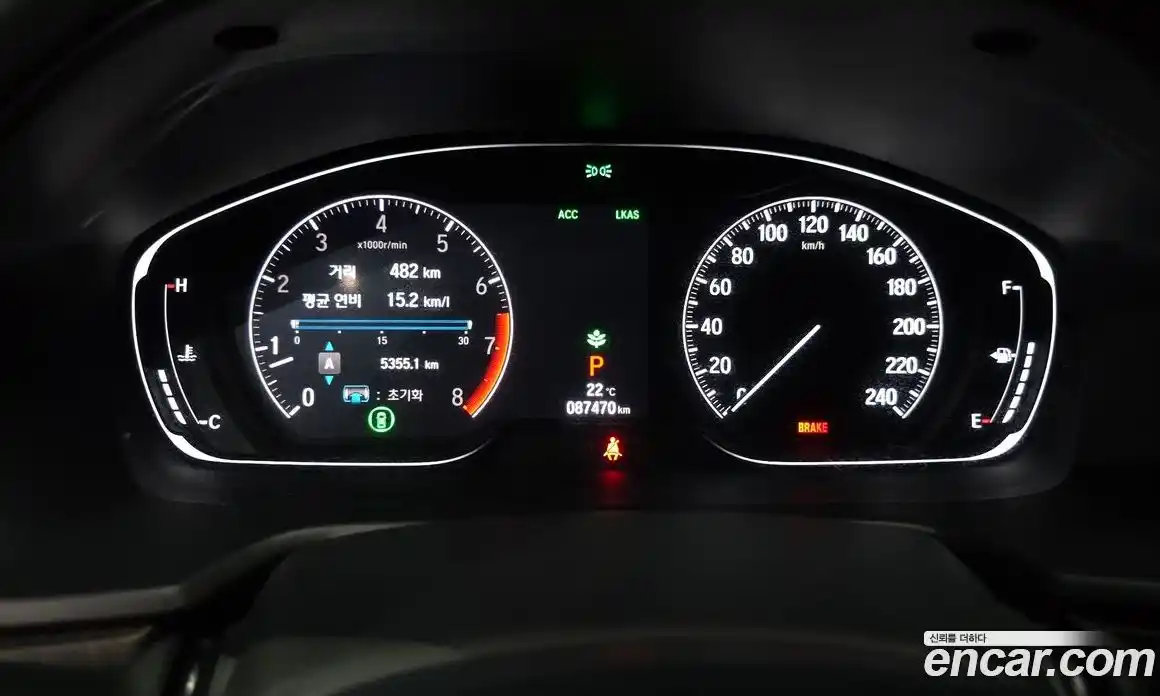 Honda Accord 2019 1.5 автомат (гидро), фото 8