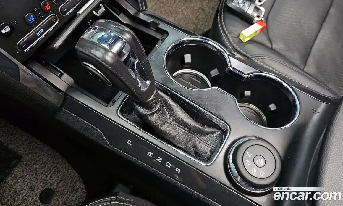 Ford Explorer 2019 2.3 автомат (гидро), фото 12