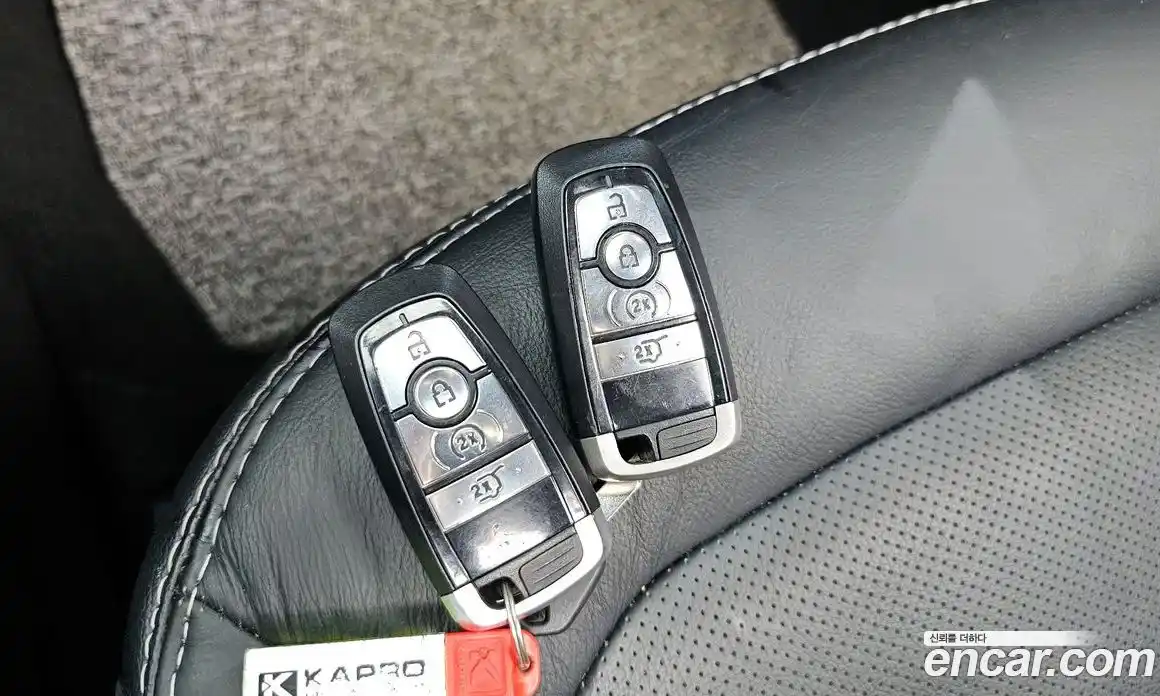 Ford Explorer 2019 2.3 автомат (гидро), фото 24