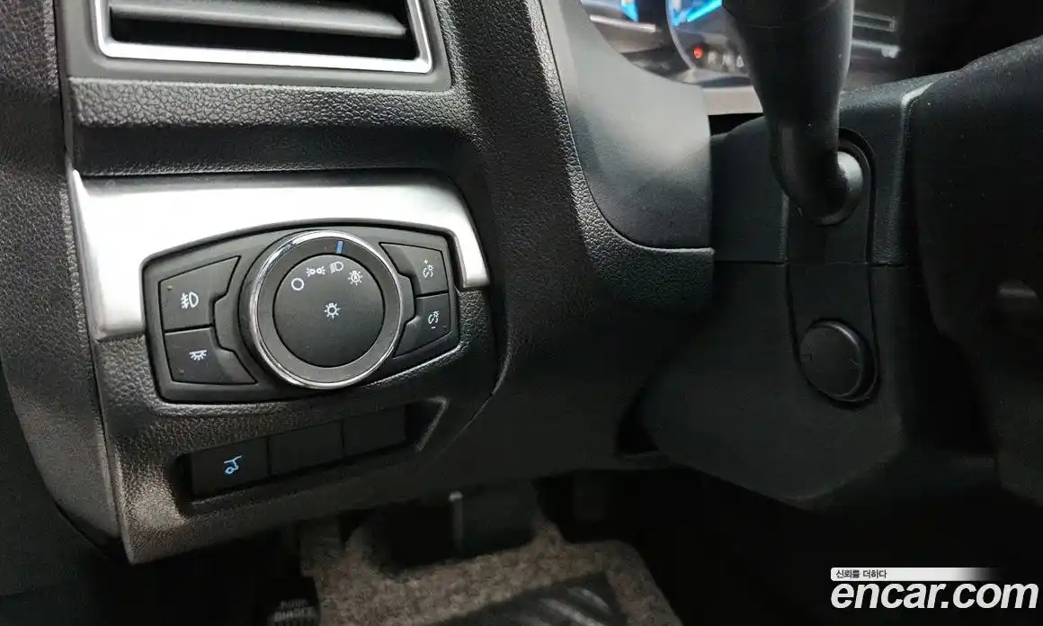 Ford Explorer 2019 2.3 автомат (гидро), фото 30