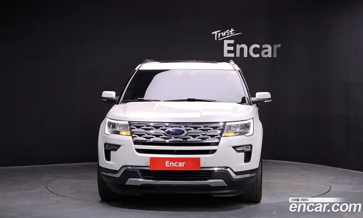 Ford Explorer 2019 2.3 автомат (гидро), фото 3
