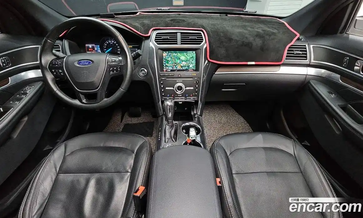 Ford Explorer 2019 2.3 автомат (гидро), фото 10
