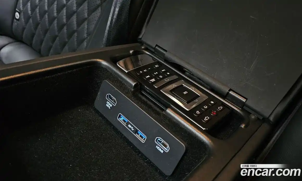 Jaguar XJ 2019 3.0 гидро, фото 34