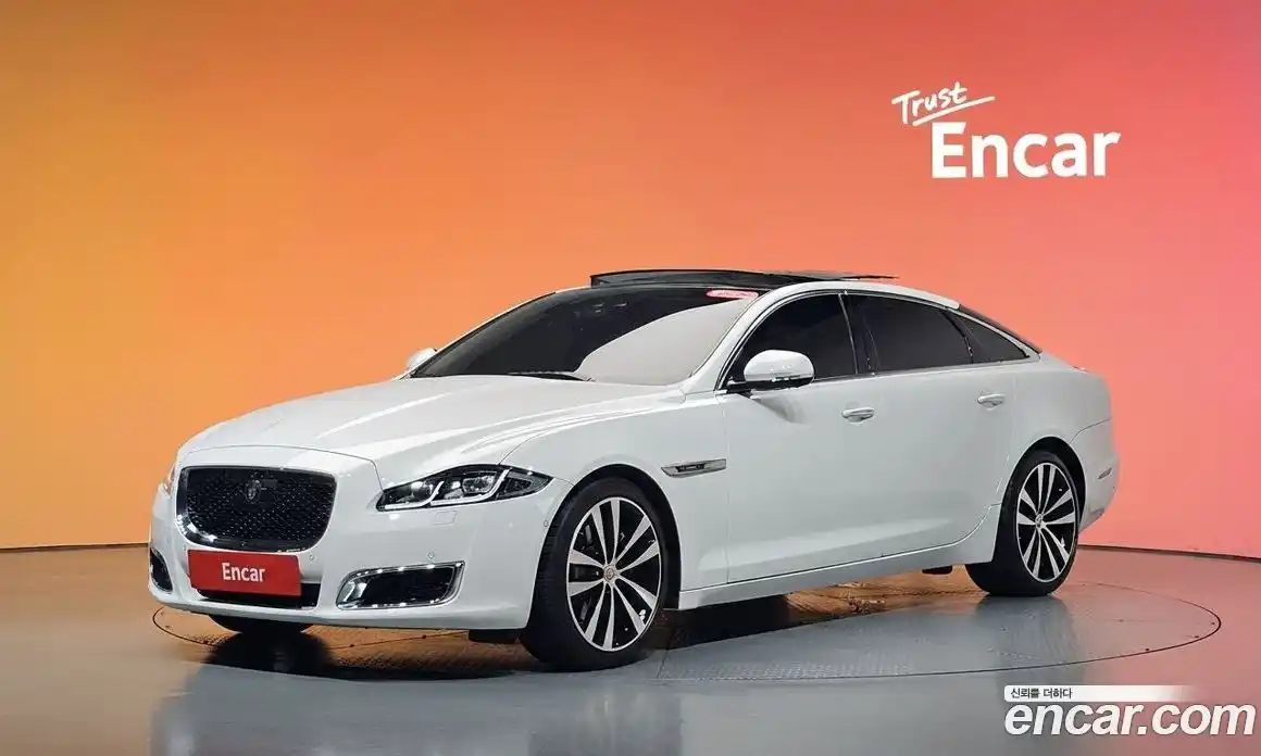 Jaguar XJ 2019 3.0 гидро, фото 38
