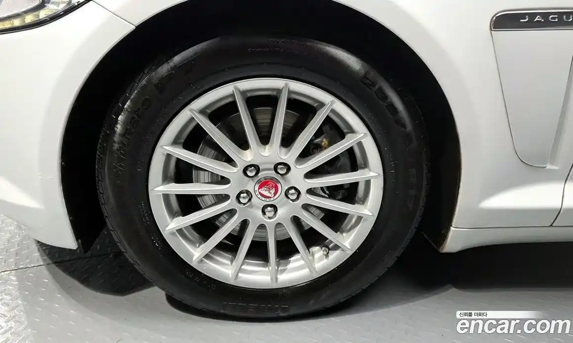 Jaguar XF 2015 2.0 гидро, фото 5