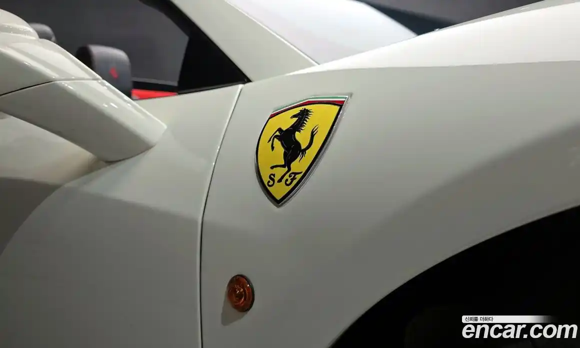 Ferrari 458 2013 4.5 автомат (гидро), фото 19