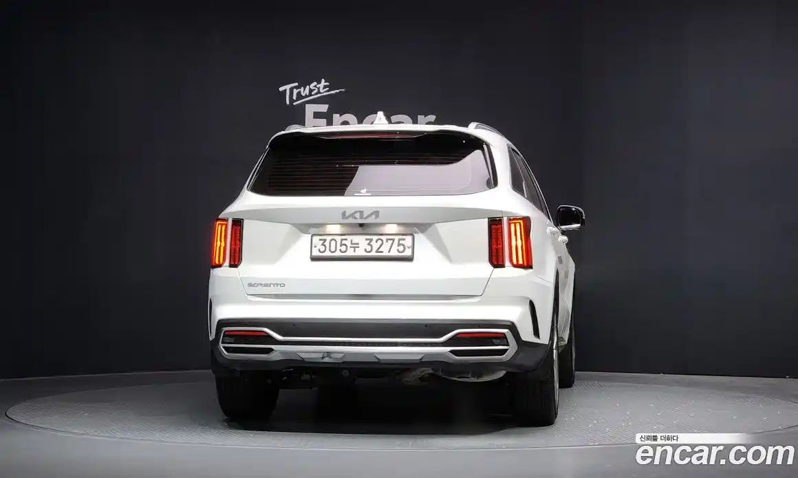 Kia Sorento 2023 2.5 автомат (гидро), фото 4