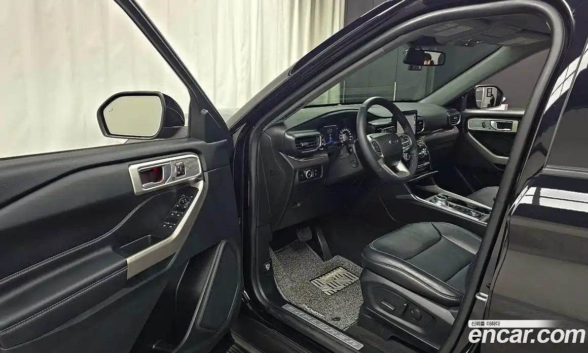 Ford Explorer 2023 2.3 автомат (гидро), фото 10
