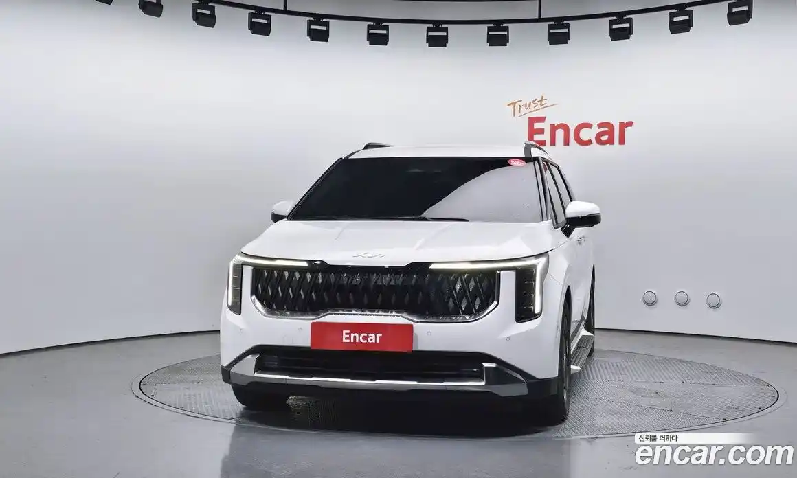 Kia Carnival 2024 2.2 автомат (гидро), фото 3
