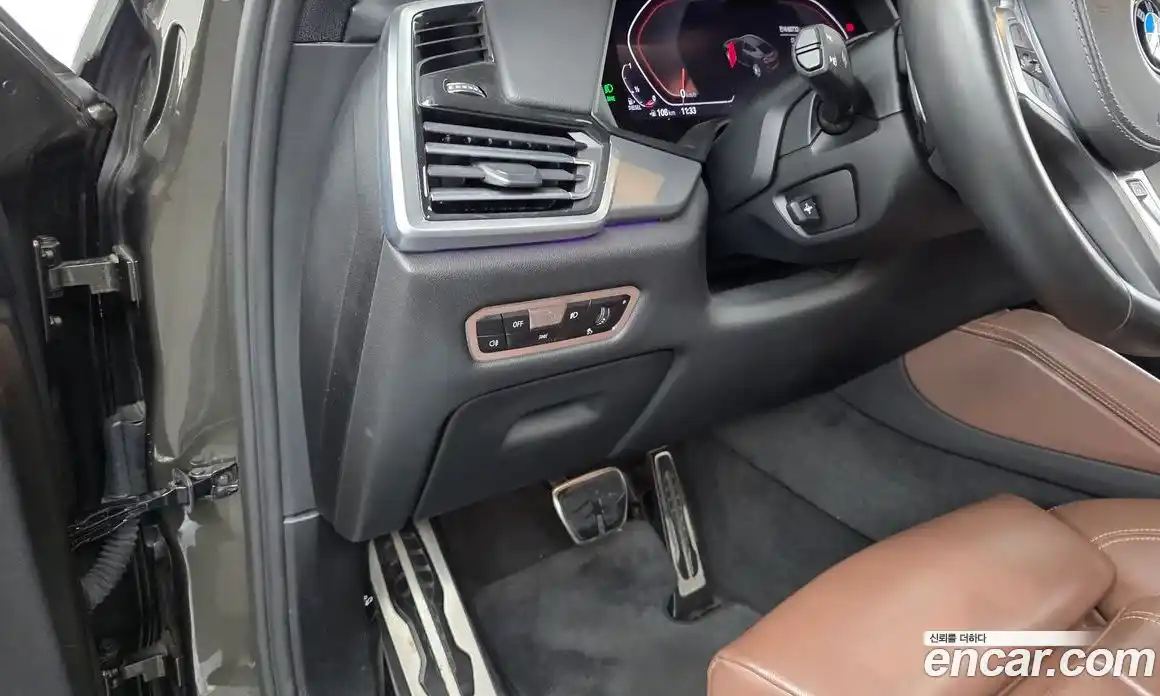 BMW X6 2022 3.0 автомат (гидро), фото 27
