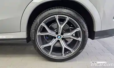 BMW X6 2022 3.0 автомат (гидро), миниатюра 7