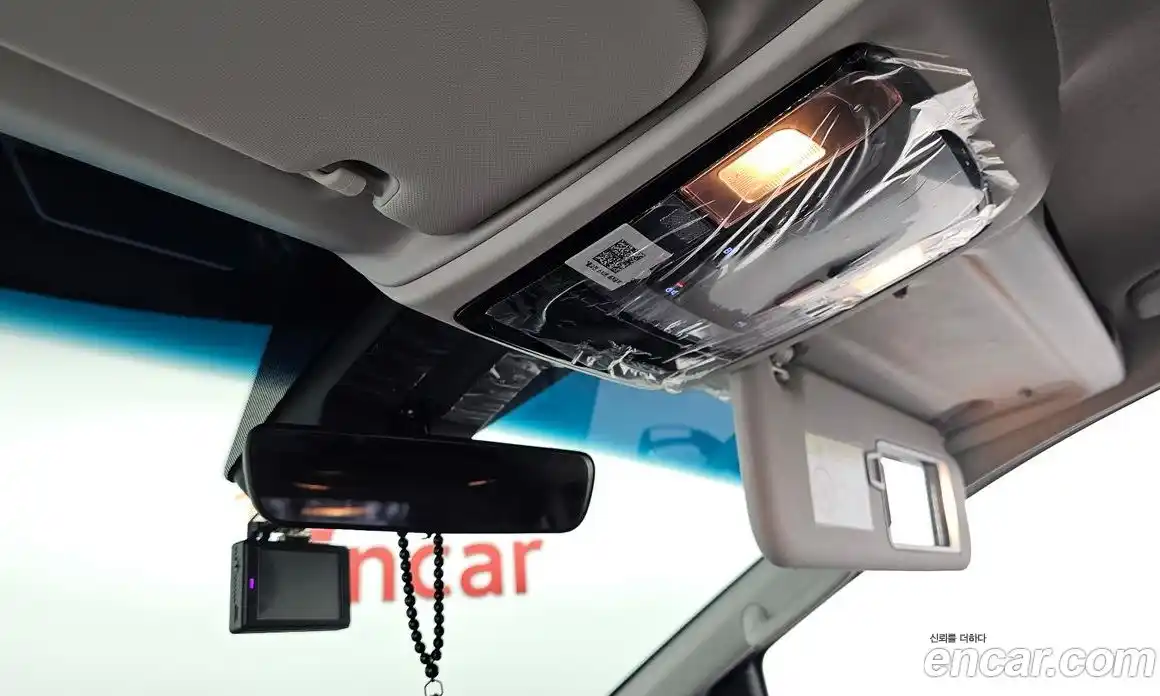 Hyundai Staria 2023 2.2 автомат (гидро), фото 22