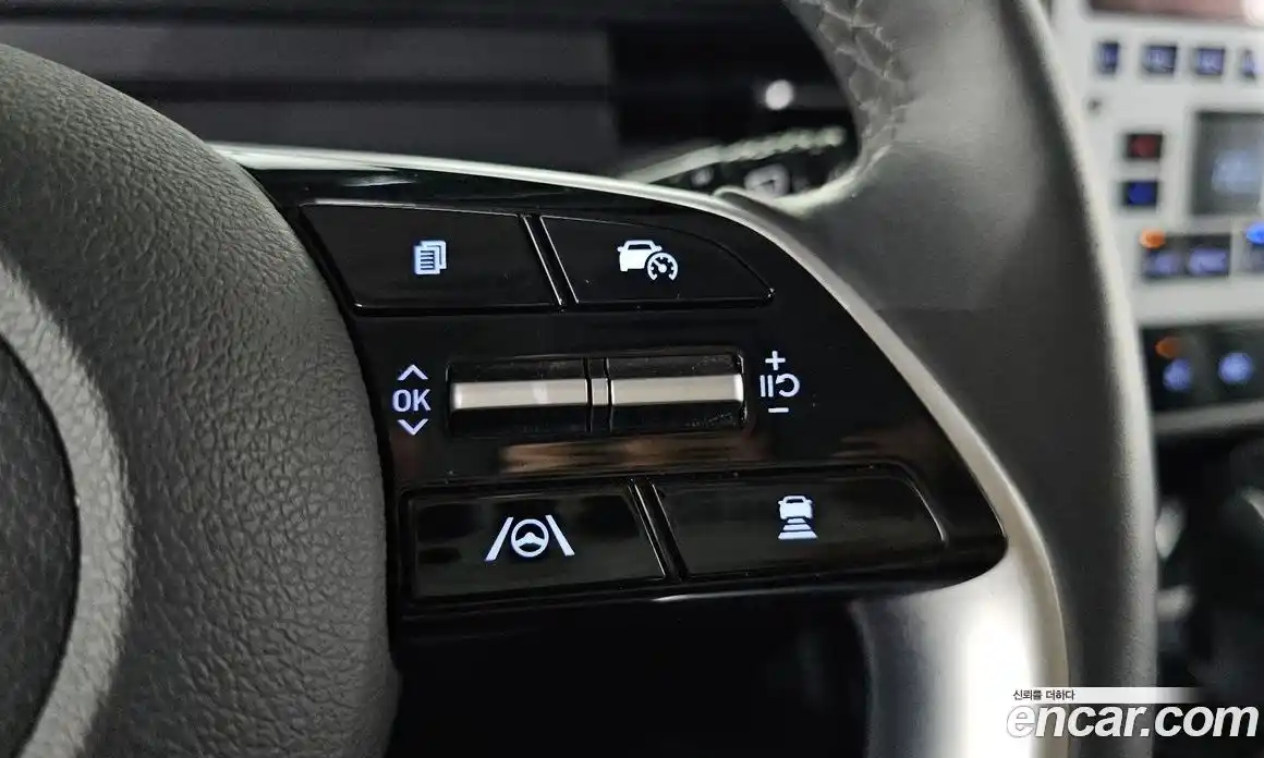 Hyundai Staria 2023 2.2 автомат (гидро), фото 23