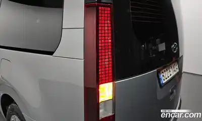 Hyundai Staria 2023 2.2 автомат (гидро), миниатюра 9