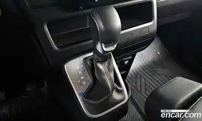 Hyundai Staria 2025 3.5 автомат (гидро), миниатюра 11