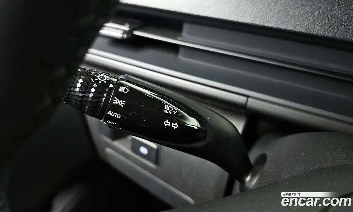 Hyundai Staria 2025 3.5 автомат (гидро), фото 29