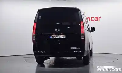 Hyundai Staria 2025 3.5 автомат (гидро), миниатюра 3