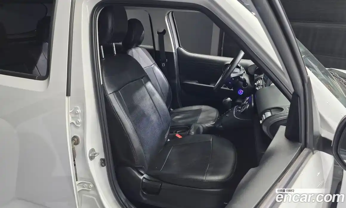 Hyundai Casper 2022 1.0 автомат (гидро), фото 16