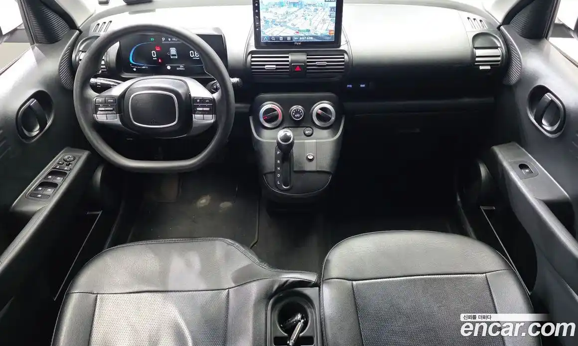 Hyundai Casper 2022 1.0 автомат (гидро), фото 10