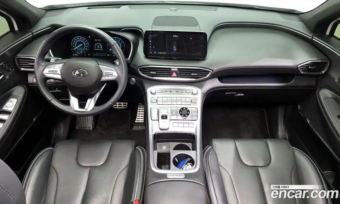 Hyundai Santa Fe 2023 2.5 автомат (гидро), фото 7