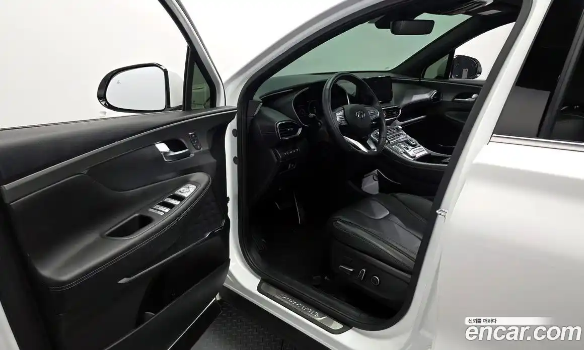 Hyundai Santa Fe 2023 2.5 автомат (гидро), фото 10