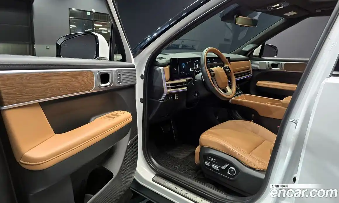 Hyundai Santa Fe 2023 2.5 автомат (гидро), фото 13
