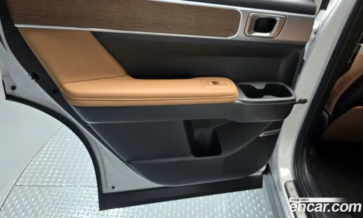 Hyundai Santa Fe 2023 2.5 автомат (гидро), фото 15