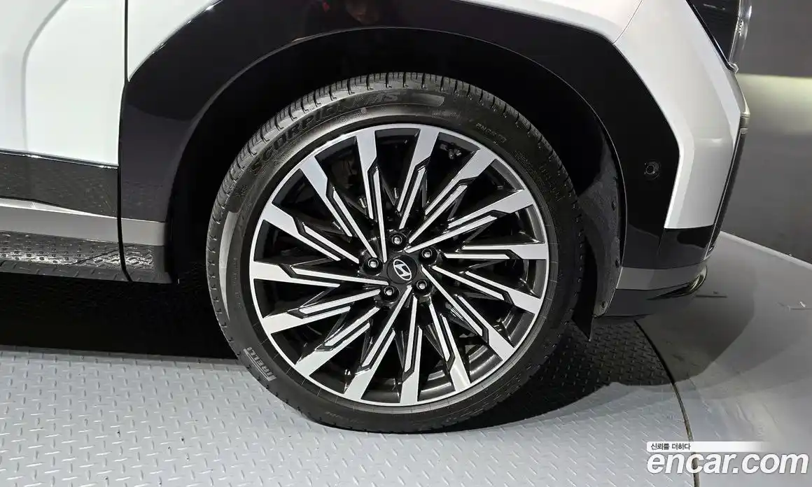 Hyundai Santa Fe 2023 2.5 автомат (гидро), фото 7