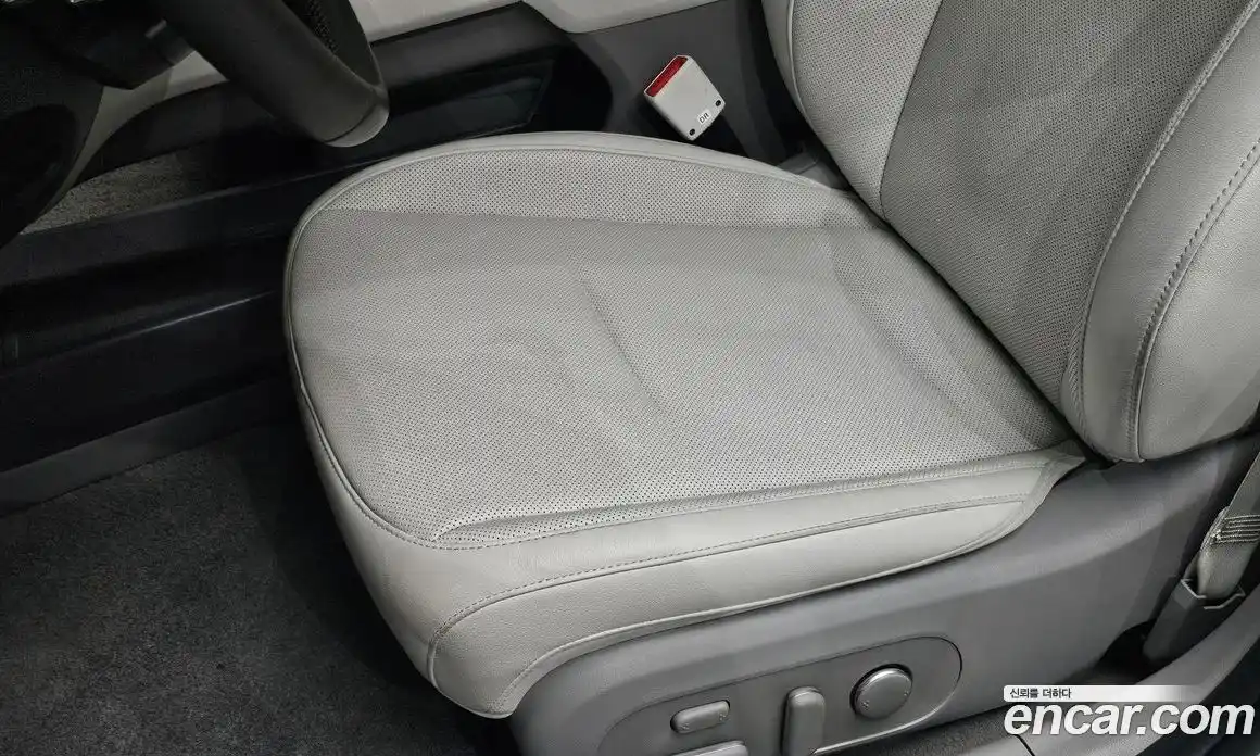 Hyundai Ioniq 6 2023 0.1 автомат (гидро), фото 35