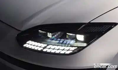 Hyundai Ioniq 6 2023 0.1 автомат (гидро), миниатюра 8
