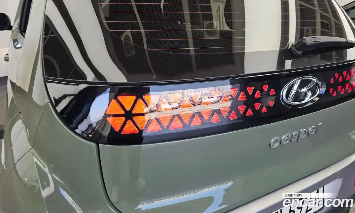 Hyundai Casper 2022 1.0 автомат (гидро), фото 9