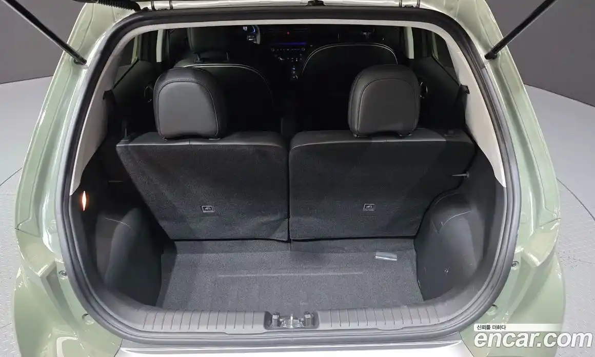 Hyundai Casper 2023 1.0 автомат (гидро), фото 28