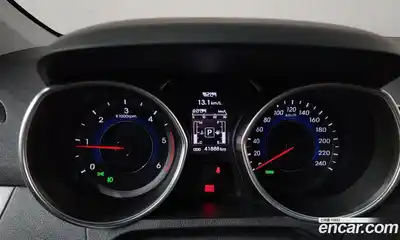 Hyundai Avante 2013 1.6 автомат (гидро), миниатюра 11