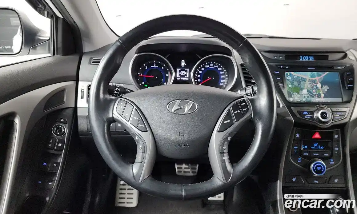 Hyundai Avante 2013 1.6 автомат (гидро), фото 19