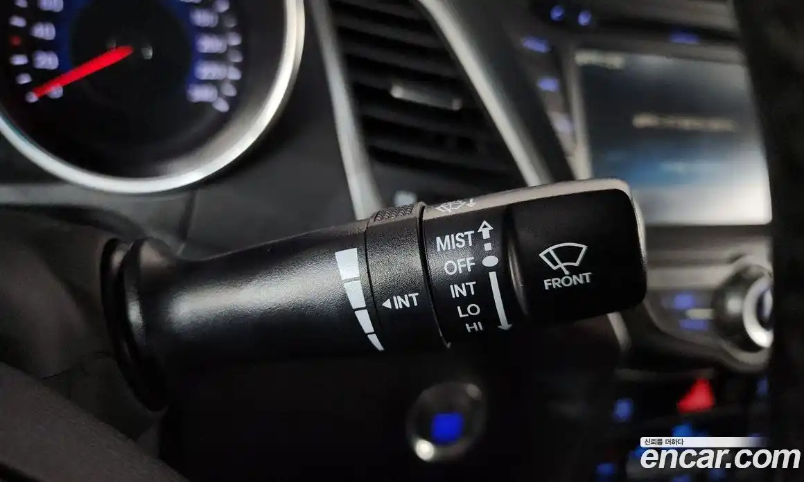 Hyundai Avante 2013 1.6 автомат (гидро), фото 27