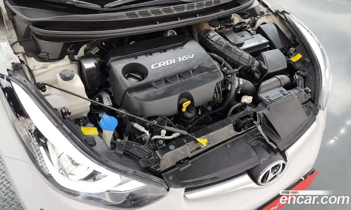 Hyundai Avante 2013 1.6 автомат (гидро), фото 6