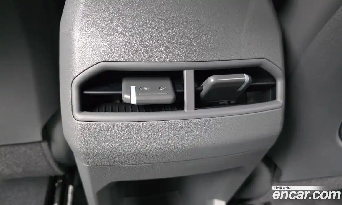 Kia EV3 2025 0.2 автомат (гидро), фото 36