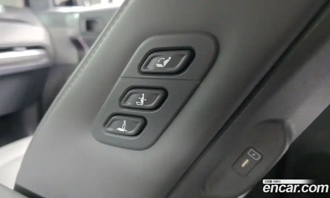 Kia EV3 2025 0.2 автомат (гидро), фото 37