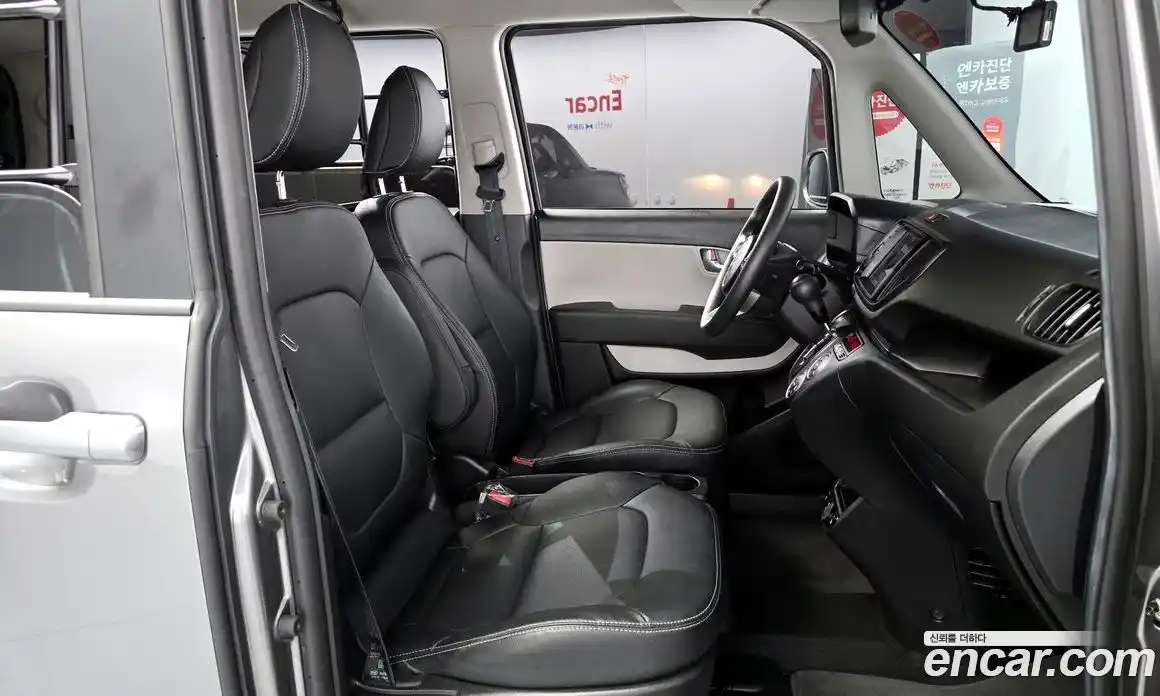 Kia Ray 2024 1.0 автомат (гидро), фото 16