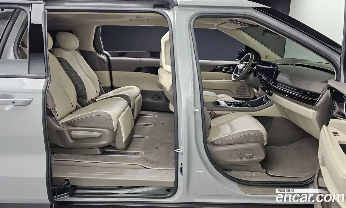Kia Carnival 2025 2.2 автомат (гидро), фото 11