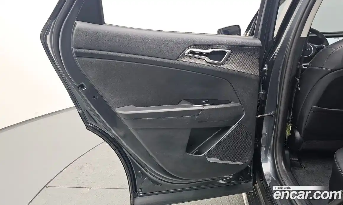 Kia Sportage 2022 1.6 автомат (гидро), фото 14