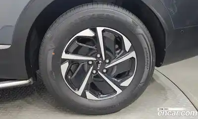 Kia Sportage 2022 1.6 автомат (гидро), миниатюра 6