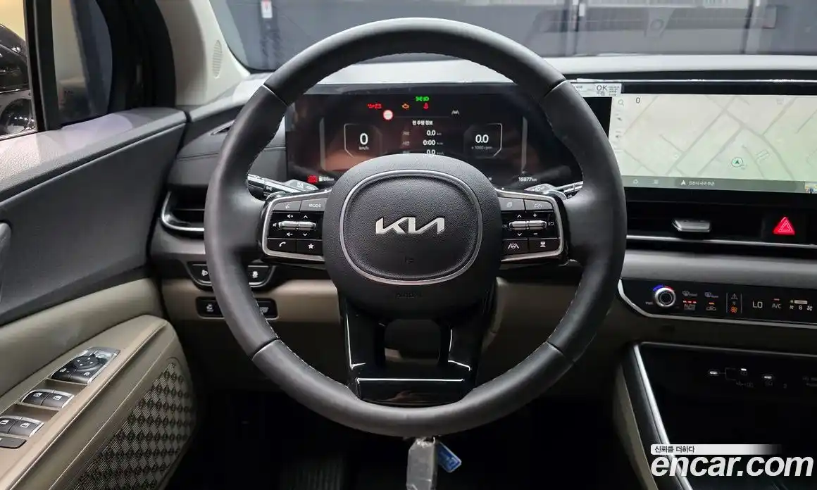 Kia Carnival 2024 2.2 автомат (гидро), фото 20