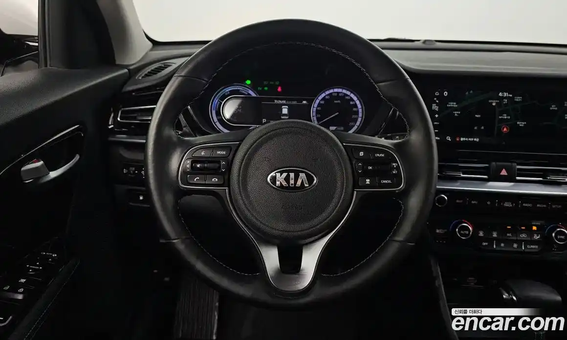 Kia Niro 2021 1.6 автомат (гидро), фото 20