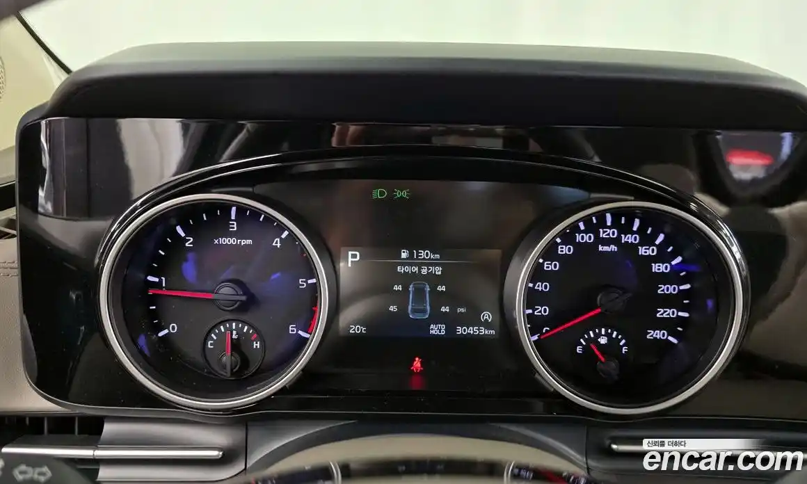 Kia Carnival 2021 2.2 автомат (гидро), фото 11