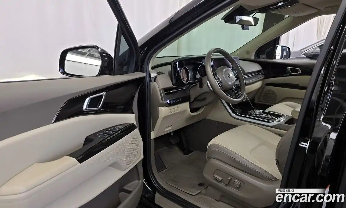 Kia Carnival 2021 2.2 автомат (гидро), фото 13