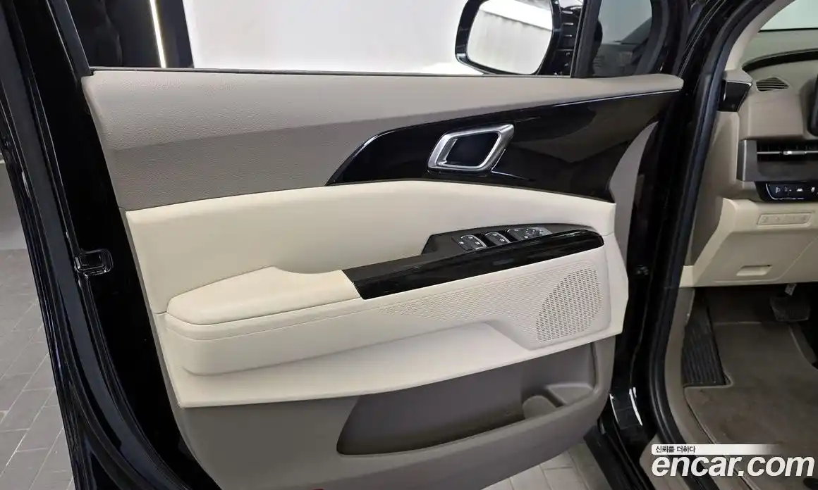Kia Carnival 2021 2.2 автомат (гидро), фото 14